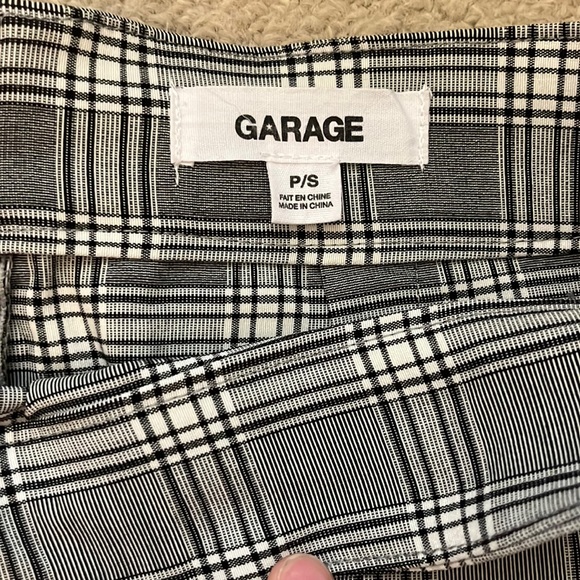 garage mini black plaid skirt - Picture 2 of 2